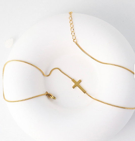 3Wise Side Cross Necklace